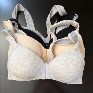4 Front Close Wireless Bras